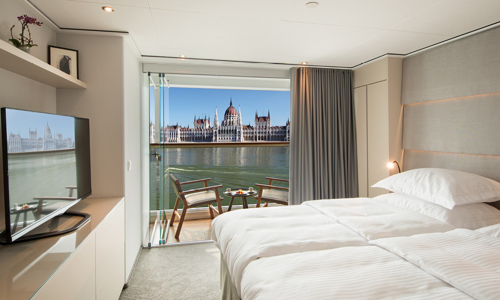 Balcony Suite: S